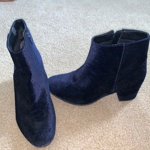 Blue velvet booties